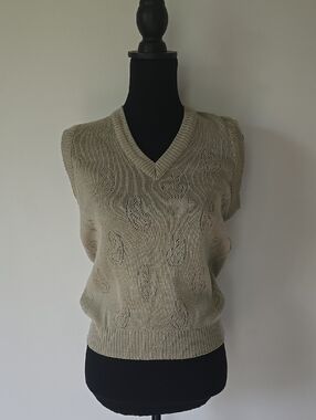 Women's VINTAGE V-Neck Sleeveless Knit Sweater Vest - Cream
